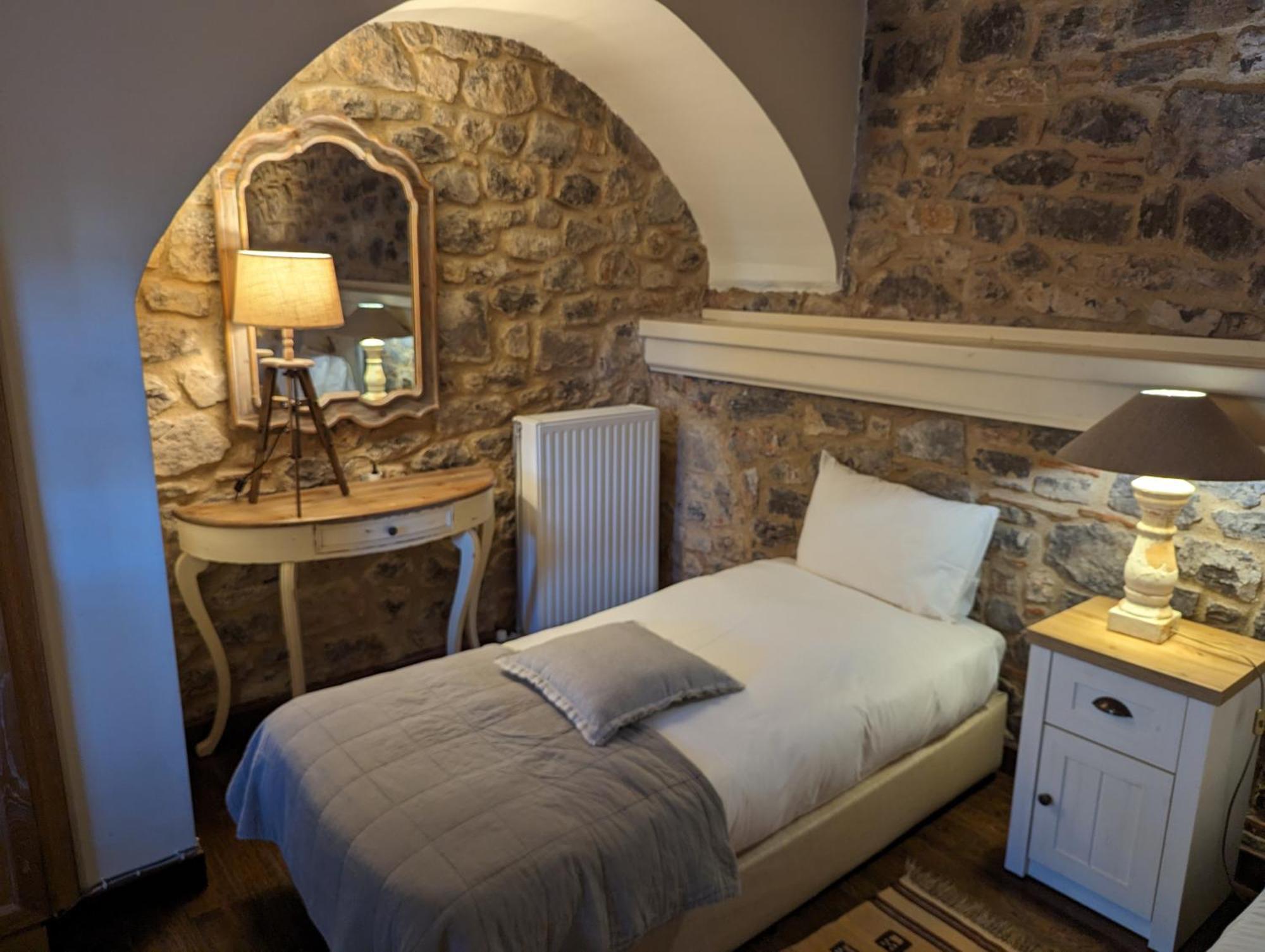 Argyriou Wine Tasting Guest House Polydrossos Bagian luar foto